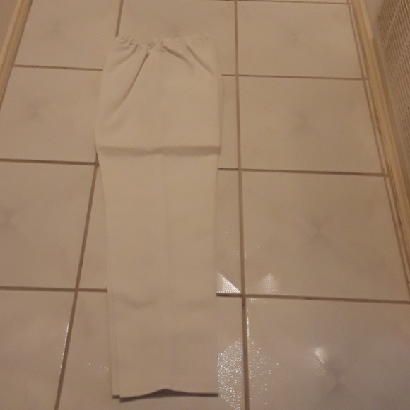 Uniform - Picture 3 of 3